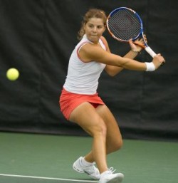 Georgian tennis player among 100 best world tennis players