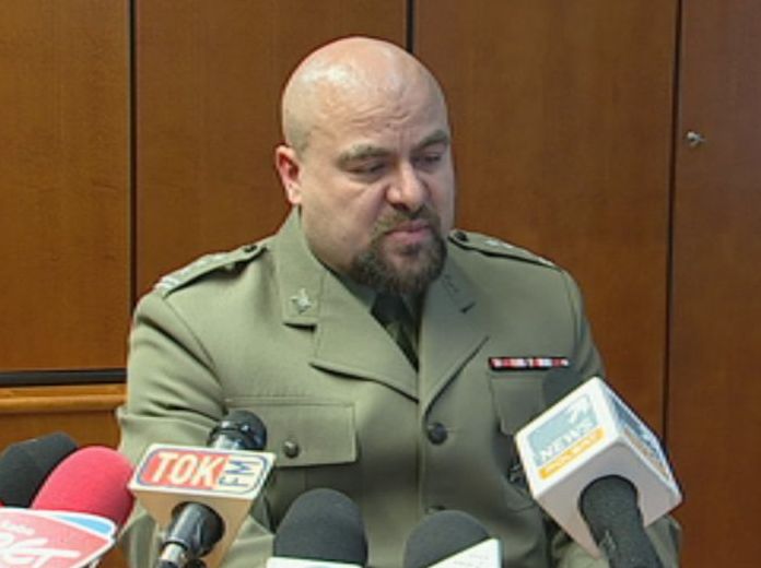 Military prosecutor tried to commit a suicide