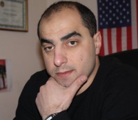 Journalists are confronting against Giorgi Kapanadze