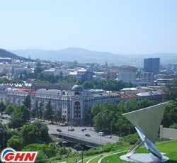 New yellow mini buses to start operation in Tbilisi